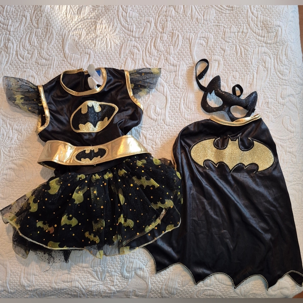 Batman girls Size Small 4 (3-4) piece costume dress up Halloween VGUC